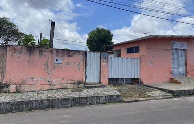 Imagem: O terreno possui 353m² de Área e está localizado em Cruz