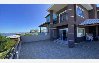 Imagem 2: Casa com vista para a Lagoa em condomínio fechado em Cabo Frio