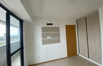 Imagem: O studio possui 1 Dormitório, 1 Banheiro, 1 Vaga na garagem