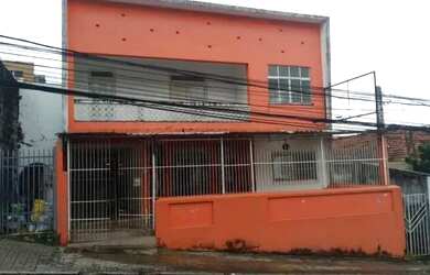 Imagem: A casa possui 5 Dormitórios, 5 Banheiros, 500m² de Área e