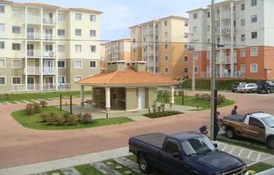 Imagem: O apartamento possui 2 Dormitórios, 1 Banheiro, 1 Vaga na garagem