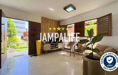 Imagem: A casa possui 4 Dormitórios, 4 Banheiros, 5 Vagas na garagem