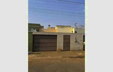 Imagem: A casa possui 1 Dormitório, 1 Banheiro, 101m² de Área e