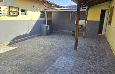 Imagem 10: Alugo casa de 3 quartos - subida - 2 ruas acima SMTT