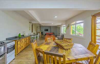 Imagem 3: Casa em condomínio para venda com 3 quartos, sendo 3 suítes , 250m²