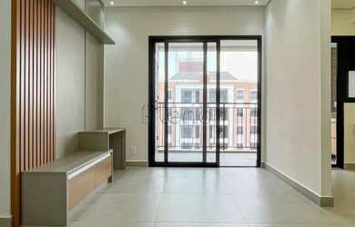 Imagem: O apartamento possui 2 Dormitórios, 1 Banheiro, 2 Vagas na