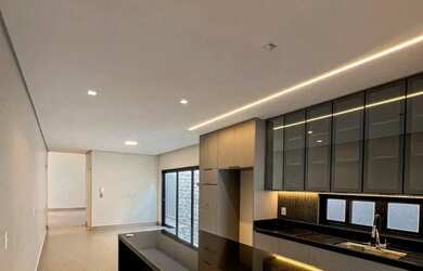 Imagem 5: Casa ampla com piscina bem localizada no Adrianópolis Prox a Av. Via...