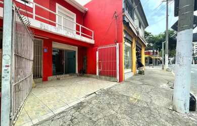 Imagem: O depósito à venda possui 1 Vaga na garagem e 180m² de Área