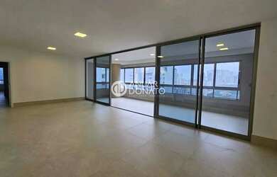 Imagem: O apartamento possui 4 Dormitórios, 5 Banheiros, 4 Vagas na