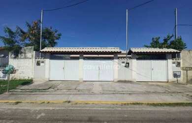 Imagem: A casa possui 2 Dormitórios, 1 Banheiro, 1 Vaga na garagem