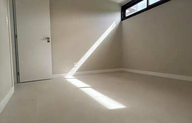 Imagem 7: Alphaville Litoral Norte. Piscina, Guarda roupa, 344m² de Áreae2 Vagas...