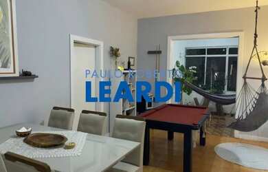 Imagem: O apartamento possui 3 Dormitórios, 3 Banheiros, 138m² de