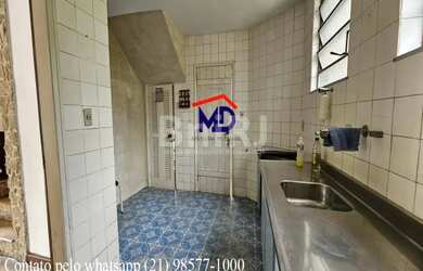 Imagem 8: Casa duplex, bem localizada, 4 quartos, 5 vagas cobertas, silenciosa,...