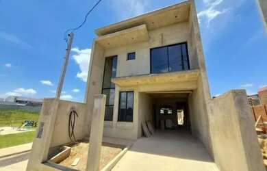 Imagem: A casa em condomínio possui 3 Dormitórios, 3 Banheiros, 2