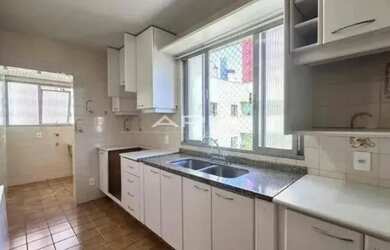 Imagem: O apartamento possui 3 Dormitórios, 2 Banheiros, 1 Vaga na