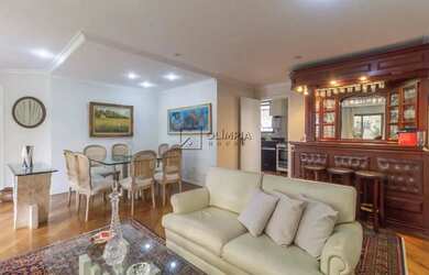 Imagem: O apartamento possui 5 Dormitórios, 5 Banheiros, 2 Vagas na