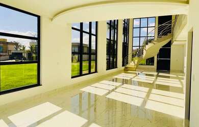 Imagem 4: Sobrado no condomínio do lago