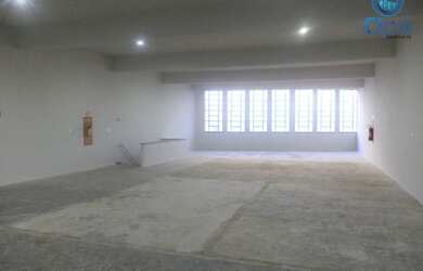 Imagem: O depósito possui 350m² de Área e está localizado em Vila