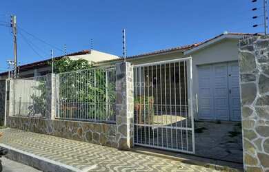 Imagem: Casa para aluguel, 3 quartos, 1 suíte, 1 vaga, Atalaia - Aracaju/SE
