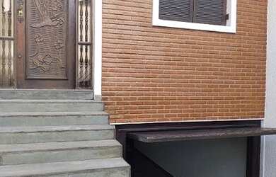 Imagem: A casa possui 2 Dormitórios, 1 Banheiro e 200m² de Área e