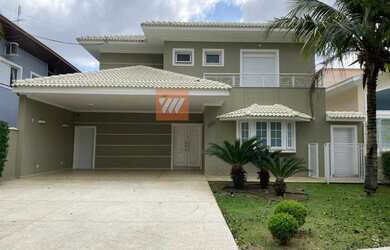 Imagem: A casa em condomínio possui 4 Dormitórios, 1 Banheiro, 4 Vagas