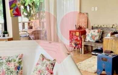 Imagem: A casa em condomínio possui 2 Dormitórios, 2 Banheiros, 2