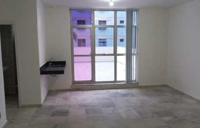 Imagem: O depósito possui 35m² de Área e está localizado em Cruzeiro