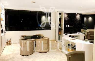 Imagem: O apartamento possui 4 Dormitórios, 2 Banheiros, 3 Vagas na