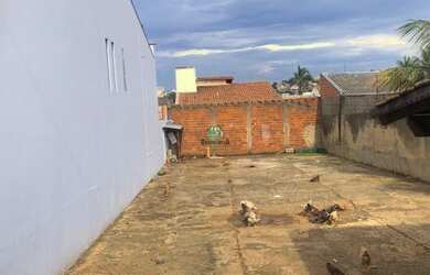 Imagem: O terreno possui 300m² de Área e está localizado em Jardim