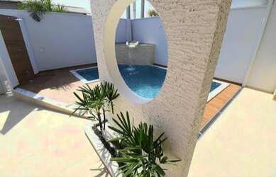 Imagem: A casa possui 3 Dormitórios, 2 Banheiros e está localizado