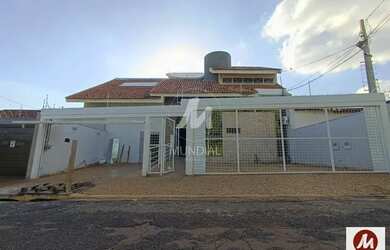 Imagem: O depósito possui 4 Vagas na garagem, 150m² de Área e está