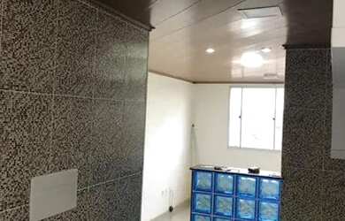 Imagem: O apartamento possui 2 Dormitórios, 1 Banheiro e está localizado