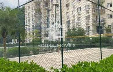 Imagem: O apartamento na cobertura possui 3 Dormitórios, 2 Banheiros