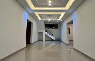 Imagem 10: Sobrado com 4 suites 3 plenas e 1 master com closet e banheira