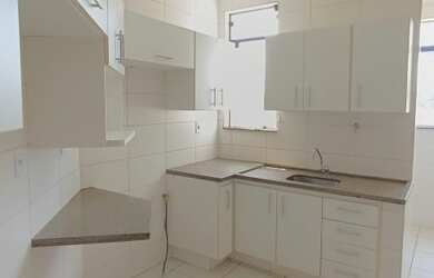 Imagem: O apartamento possui 2 Dormitórios, 2 Banheiros, 2 Vagas na