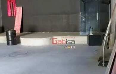 Imagem: O depósito possui 1 Vaga na garagem, 200m² de Área e está