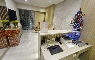 Imagem: O depósito possui 1 Vaga na garagem, 92m² de Área e está