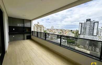 Imagem: O apartamento possui 4 Dormitórios, 4 Banheiros, 2 Vagas na