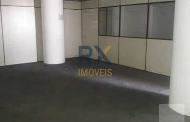 Imagem: O depósito possui 4.000m² de Área e está localizado em