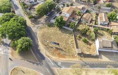 Imagem: O terreno possui 1.050m² de Área e está localizado em Setor