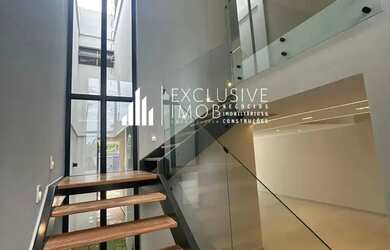 Imagem 2: Casa com 208m2 - 3 amplas suítes + Gabinete no Euroville