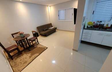 Imagem: O apartamento possui 3 Dormitórios, Acomodam 12 pessoas, 5