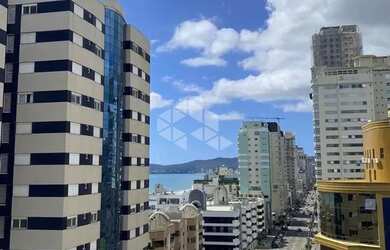 Imagem 4: Apartamento com 4 suítes e 2 vagas em Itapema com vista mar