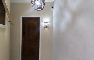 Imagem: A casa possui 1 Dormitório, 1 Banheiro e está localizado