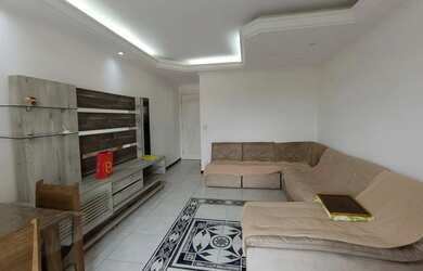 Imagem: O apartamento possui 3 Dormitórios, 1 Banheiro, 1 Vaga na garagem