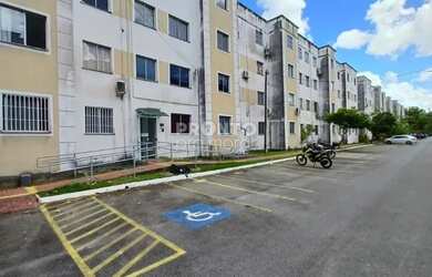 Imagem: O apartamento possui 2 Dormitórios, 1 Banheiro, 2 Vagas na