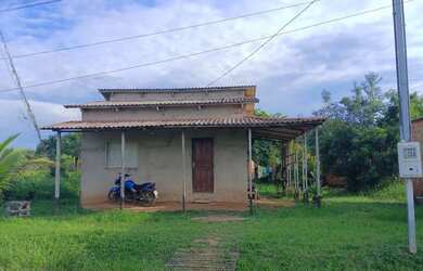 Imagem: A casa possui 2 Dormitórios, 2 Banheiros, 48m² de Área e