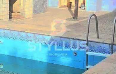 Imagem: A casa em condomínio possui 4 Dormitórios, 4 Banheiros, 4