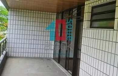 Imagem: O apartamento possui 3 Dormitórios, 3 Banheiros, 2 Vagas na