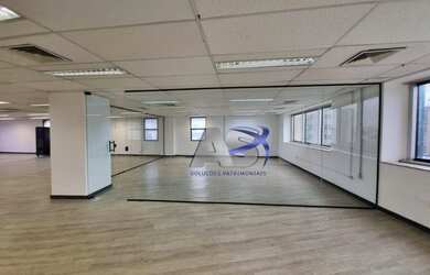 Imagem 2: Conjunto, 768 m² - venda por R$ 7.989.000,00 ou aluguel por R$ 82.790,00/mês...